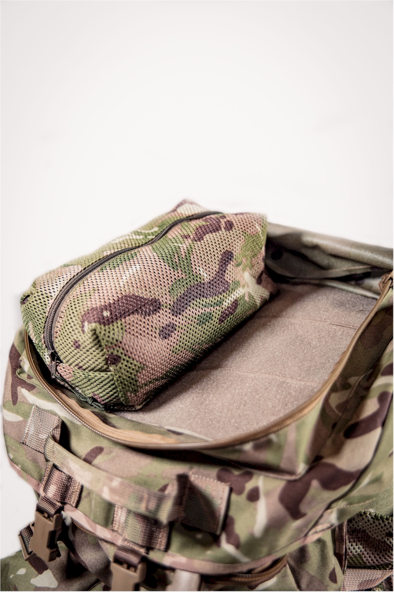 Top pouch on lid has removable mesh admin pouches