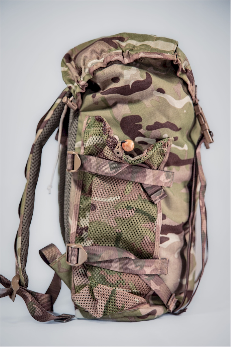 Side Mesh Pocket and adjustable over straps for extra security